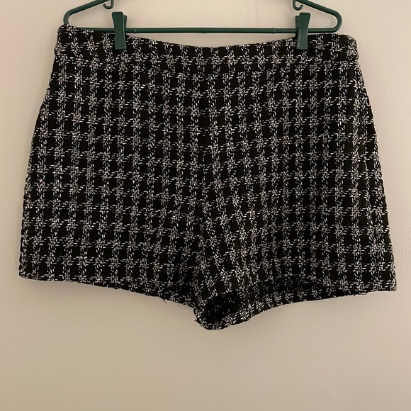Plaid Shorts, Shein, Size 0XL - Picture 1 of 2